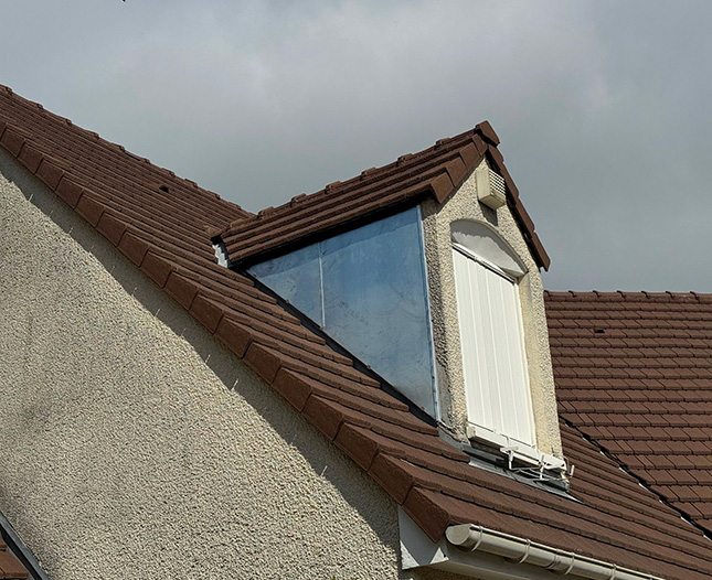Réparation de fuite de toiture à Montfermeil (93370) - Les Toitures de Jacques en Seine-Saint-Denis (93)