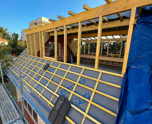 Étanchéité et isolation à Montfermeil (93370) - Les Toitures de Jacques en Seine-Saint-Denis (93)