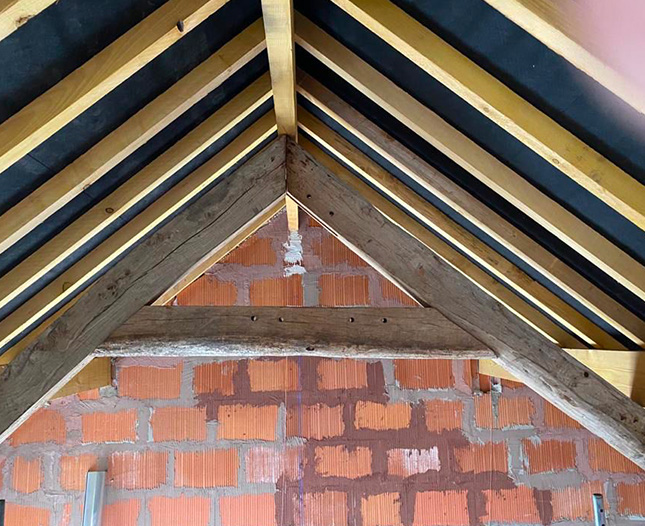 Étanchéité toiture à Montfermeil (93370) - Les Toitures de Jacques en Seine-Saint-Denis (93)