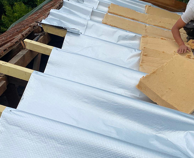 Travaux d’étanchéité à Montfermeil (93370) - Les Toitures de Jacques en Seine-Saint-Denis (93)