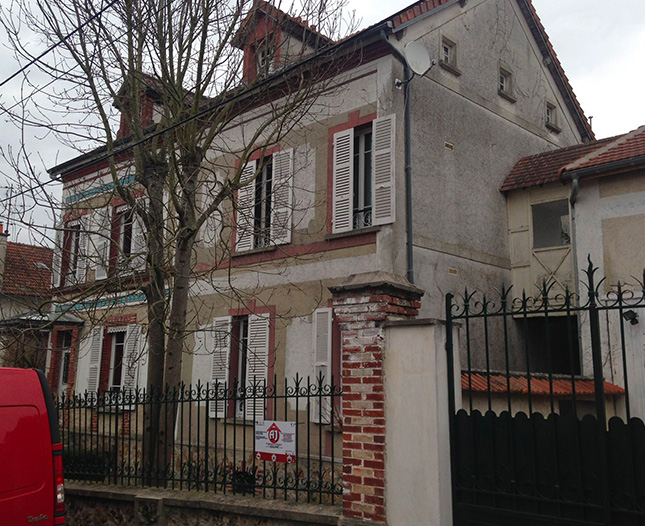Pose de gouttière à Montfermeil (93370) - Les Toitures de Jacques en Seine-Saint-Denis (93)