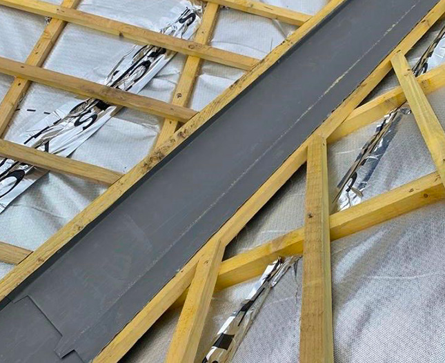 Pose de Velux à Montfermeil (93370) - Les Toitures de Jacques en Seine-Saint-Denis (93)